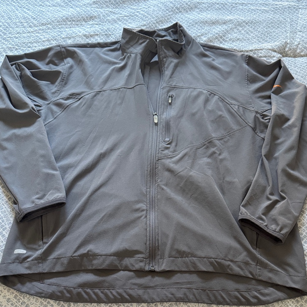 Men's Gray Jacket